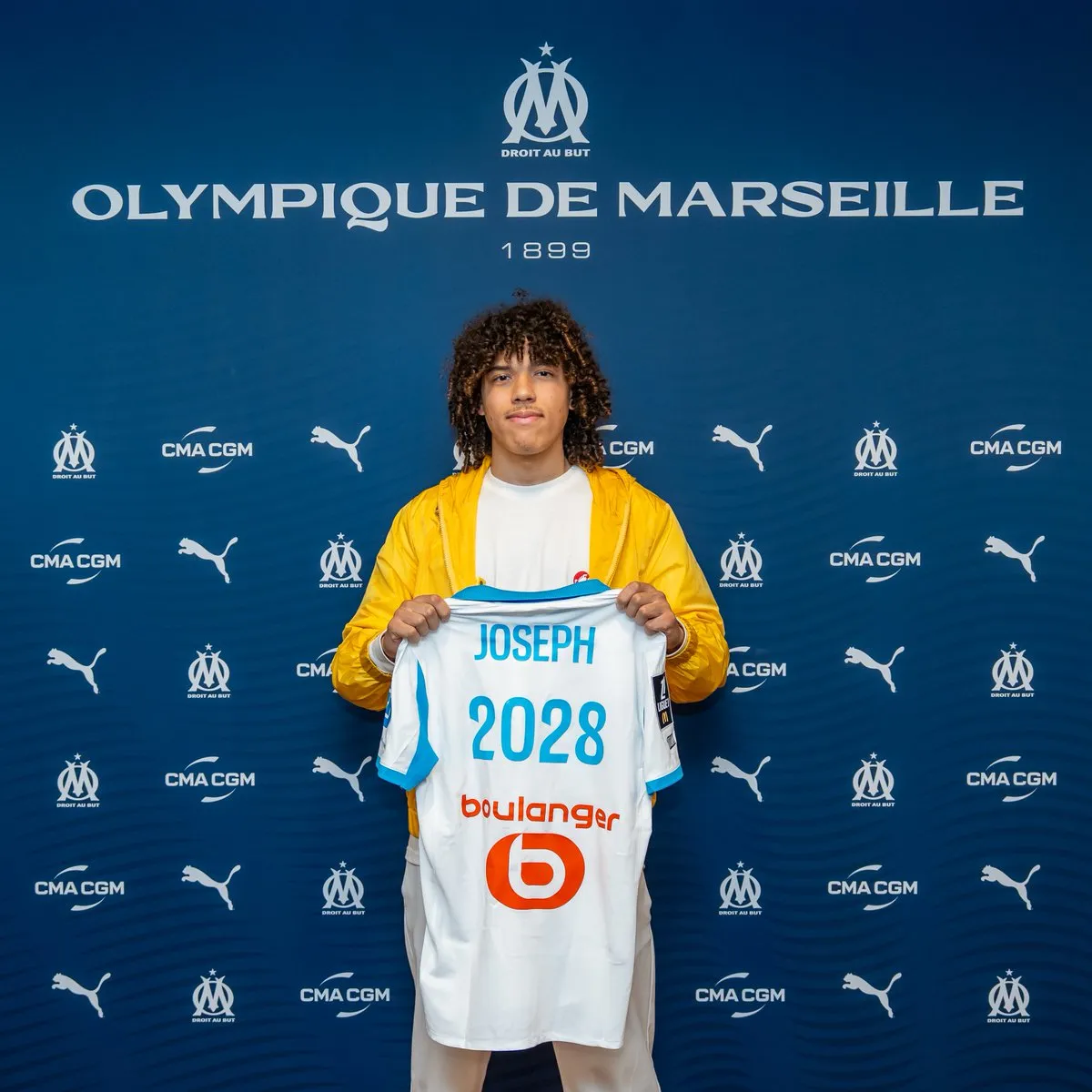 半岛体育APP-马赛官方：19岁海地小将维克托-约瑟夫加盟，签约至2028年