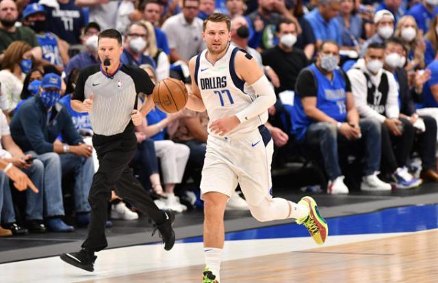 半岛体育官网-新赛季MVP赔率出炉 东契奇第一力压杜兰特字母哥