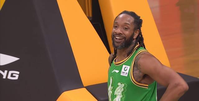 半岛体育官方网站-加时赛15-2，辽宁男篮连胜收官 赵继伟16+8接管比赛 乌戈战术大师