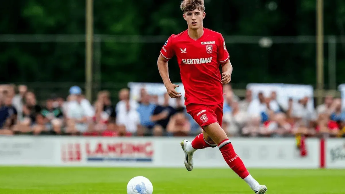 每体:巴萨关注奈斯塔德已久,但这笔交易目前处于搁置状态