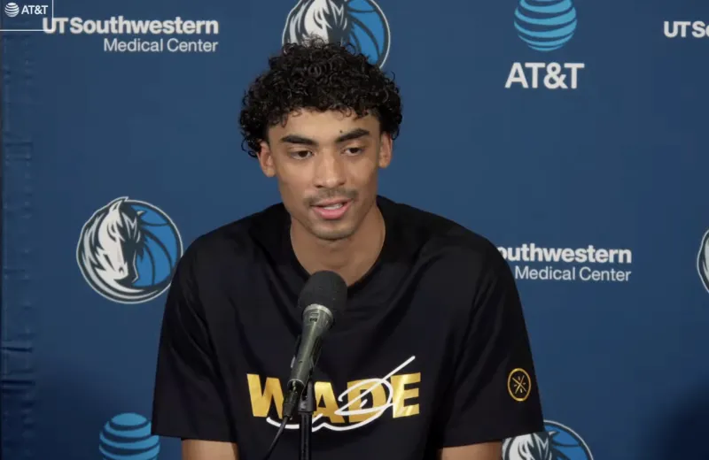 半岛体育-克里斯蒂采访全文:我满意本赛季的表现,弗拉格是球队基石